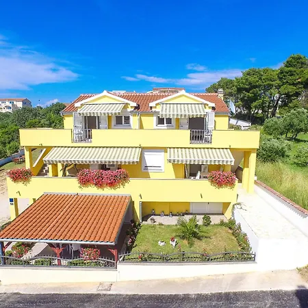Family-friendly With Swimming Pool Drage, Biograd - 5904 德拉格