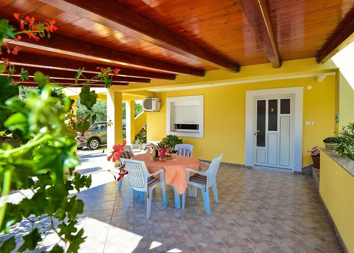 Apartman Family-friendly With Swimming Pool Drage, Biograd - 5904