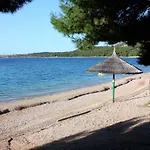 Family-friendly With Swimming Pool Drage, Biograd - 5904 德拉格