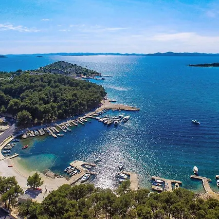 Family-friendly With Swimming Pool Drage, Biograd - 5904 Lejlighed Drage