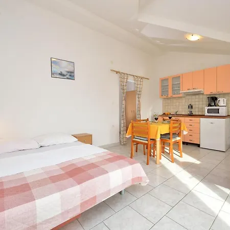 Apartamento Family Friendly With A Swimming Pool Drage, Biograd - 5904 Drage