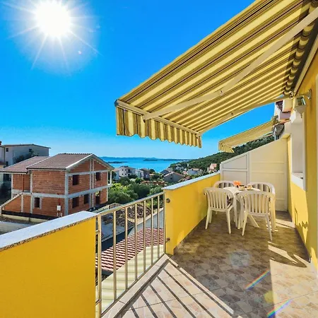 Family-friendly With Swimming Pool Drage, Biograd - 5904 Lejlighed Drage