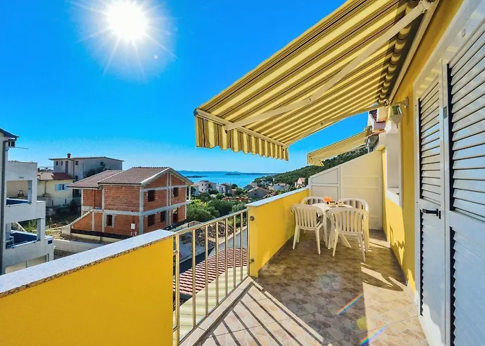 Family-friendly With Swimming Pool Drage, Biograd - 5904 Апартаменты Драге